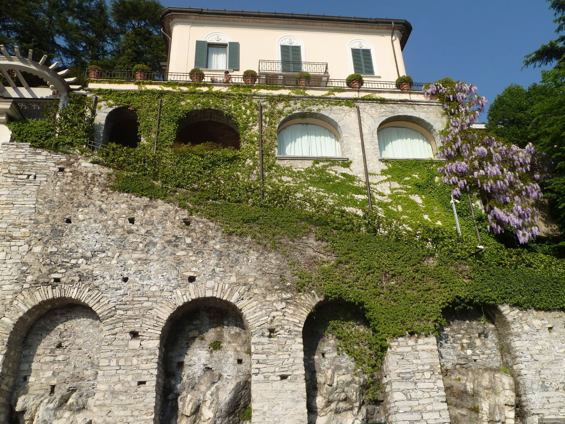 Como